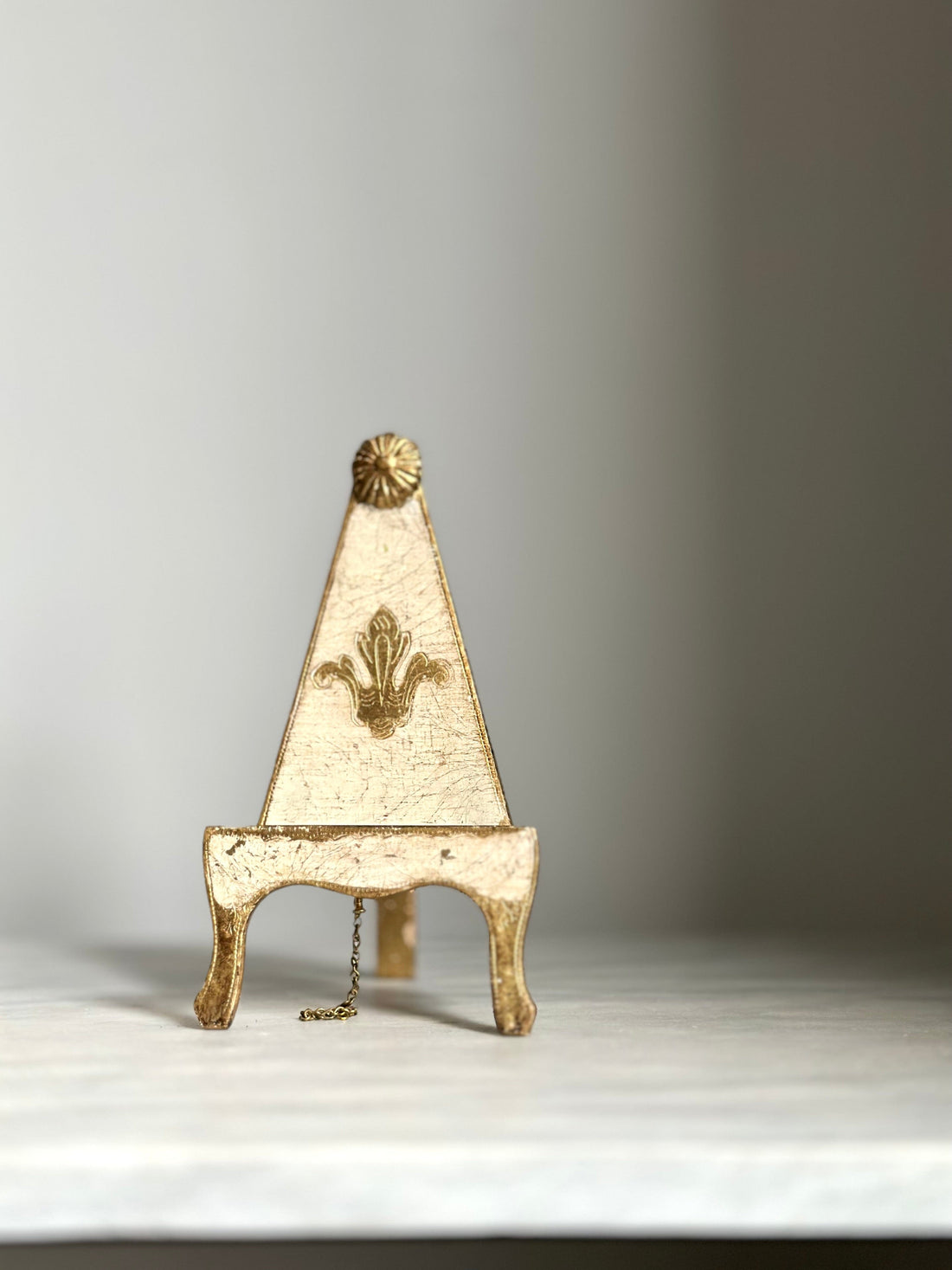 Petite Florentine Easel