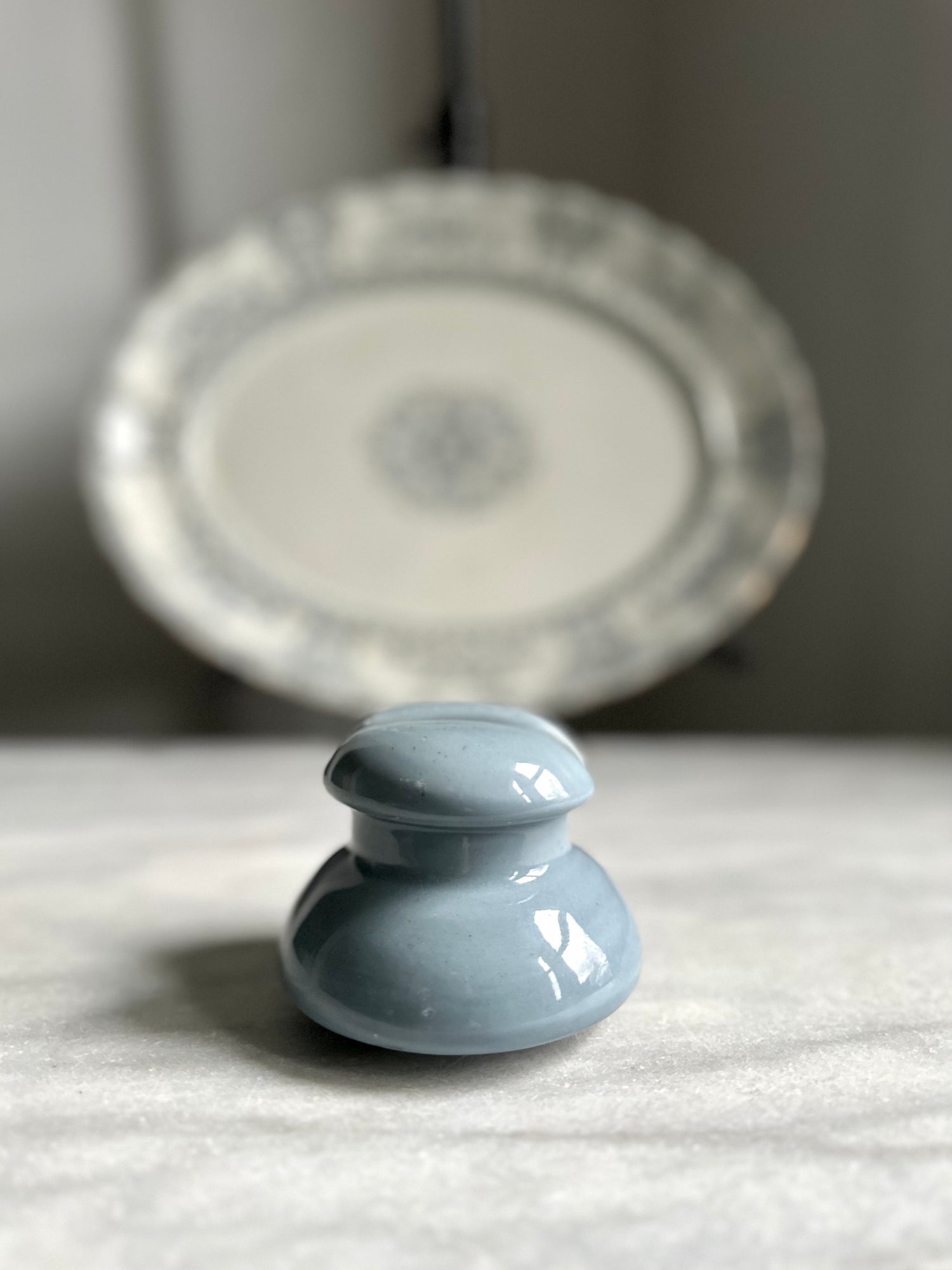 Vintage HESCHO Insulator