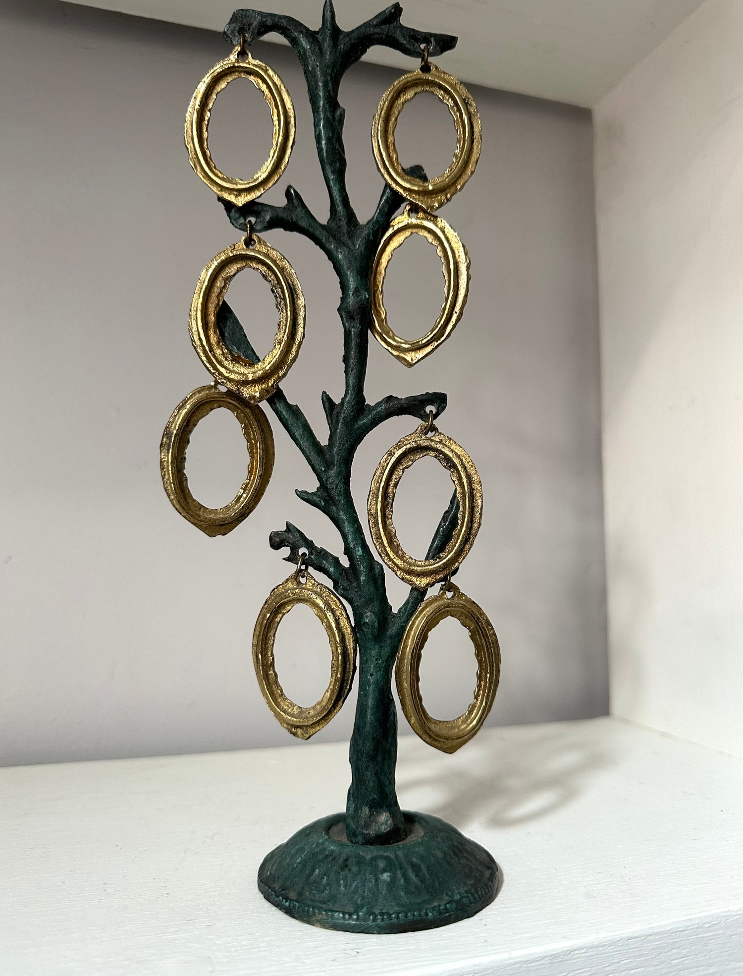 Vintage Metal Family Photo Tree