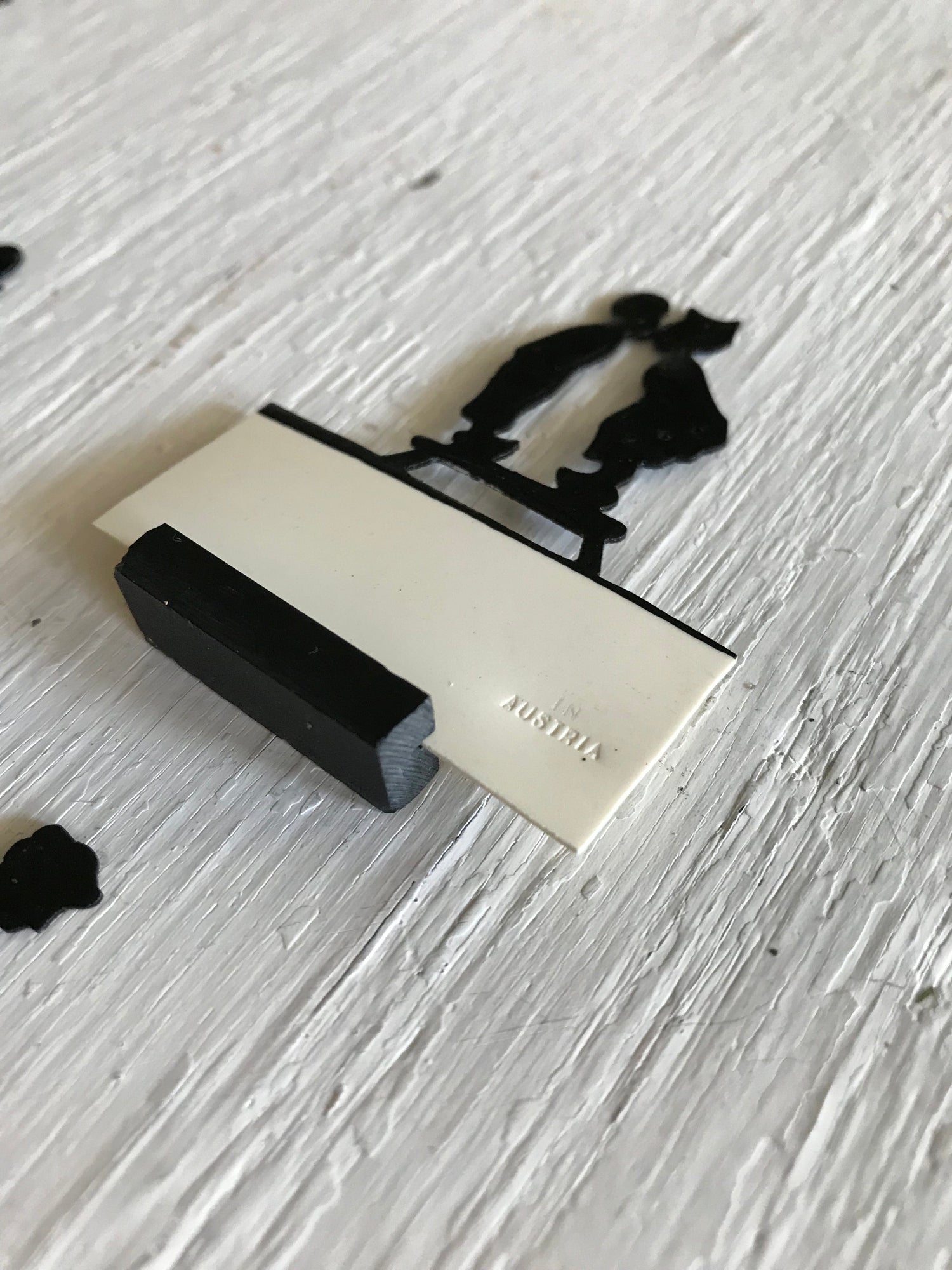 Vintage Set/6 Silhouette Place Cards