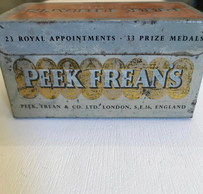 Vintage Peak Frean &amp; Co. Tin