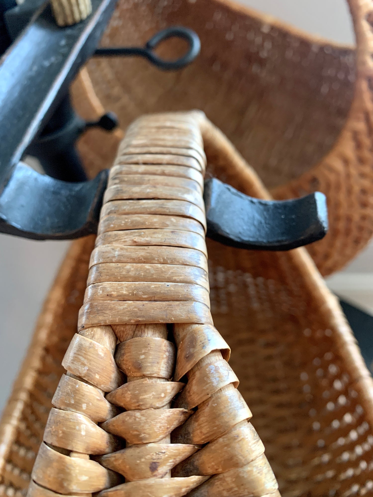 Vintage French Basket, 9/10