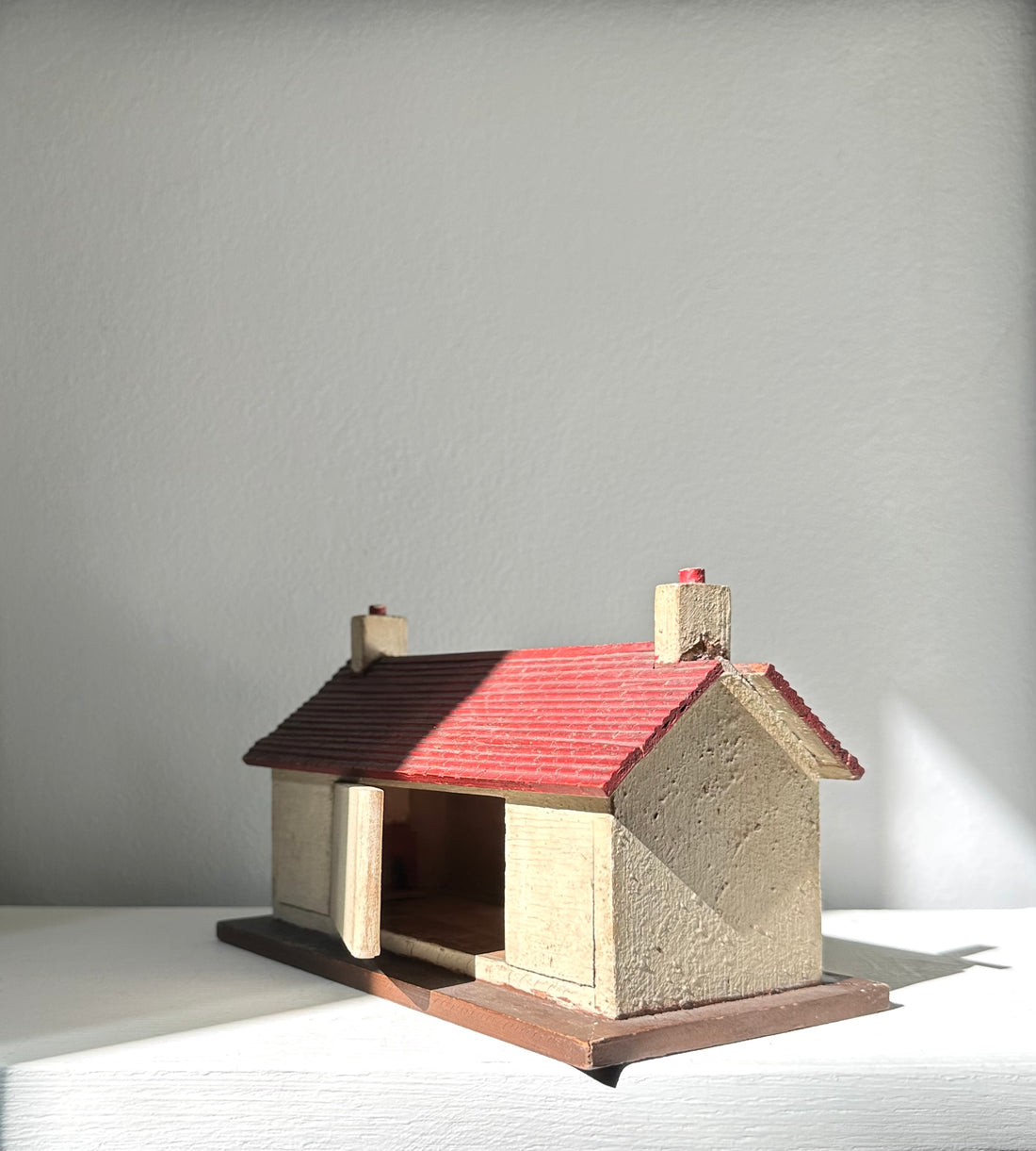 Vintage Toy Station House