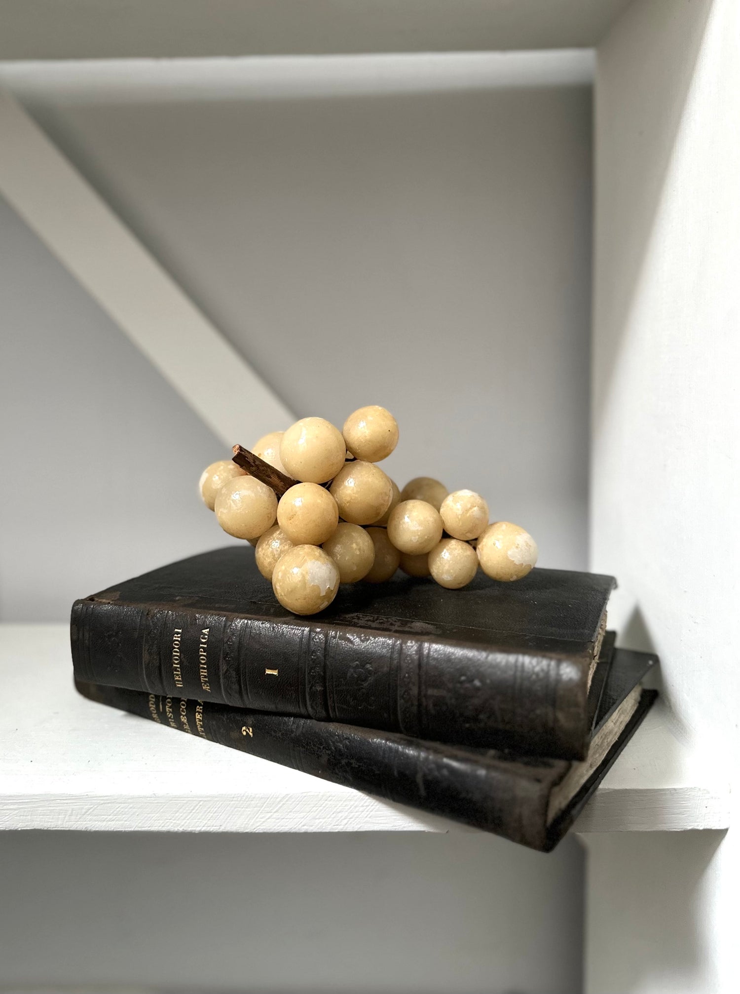 Vintage Alabaster Grape Cluster, 6.5"