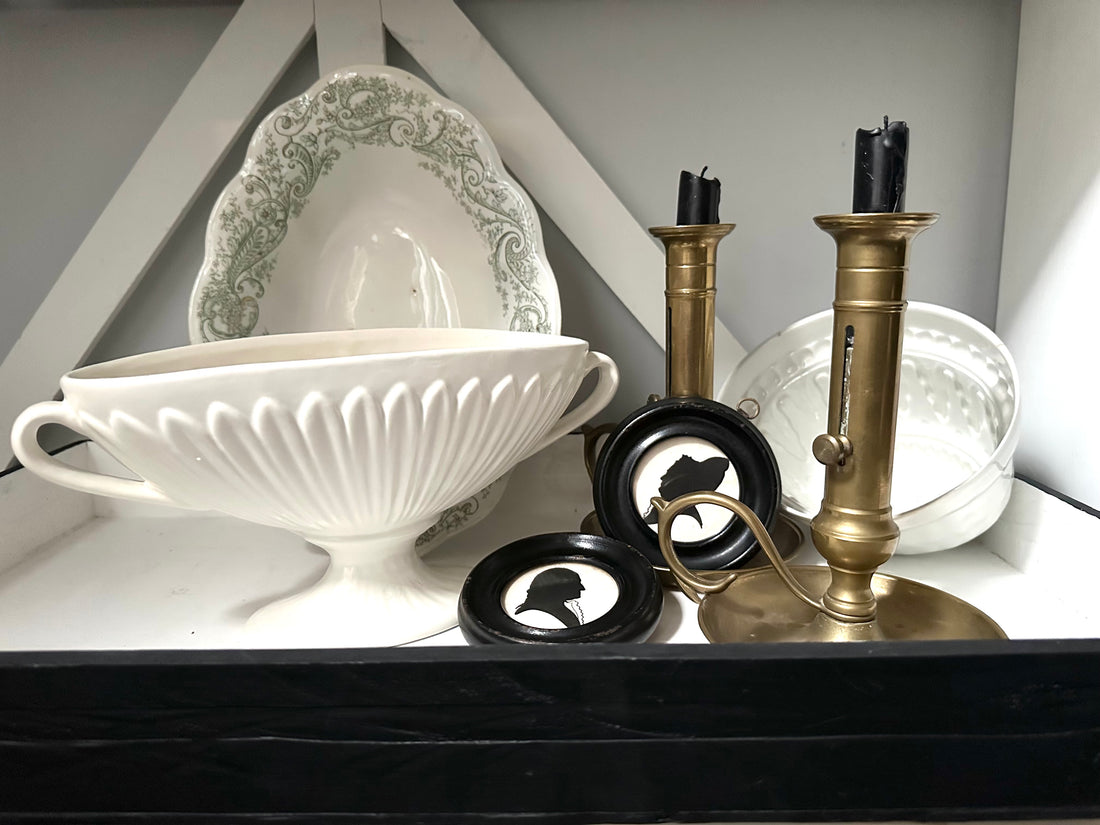 Vintage Shorter and Son Mantle Vase